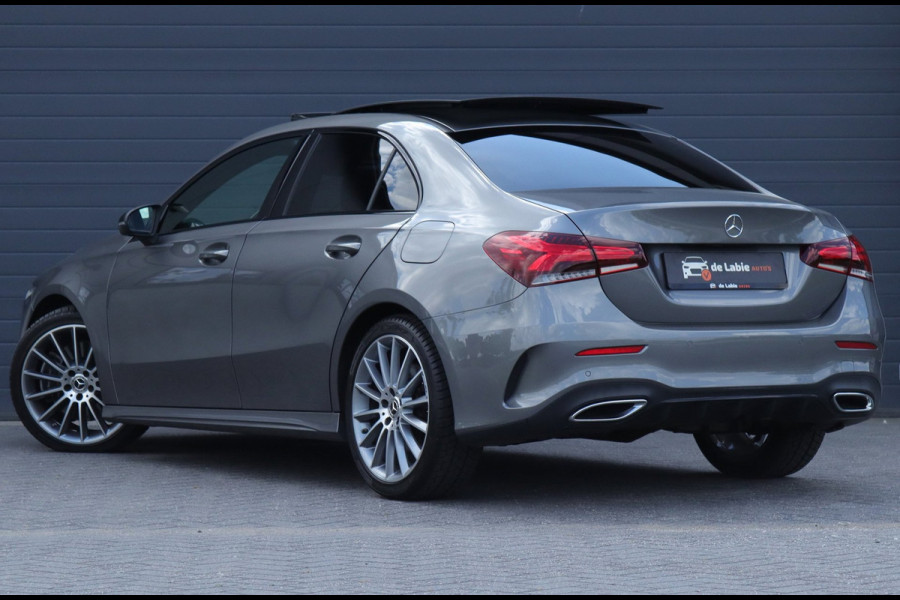 Mercedes-Benz A-Klasse A-Klasse A 250 A250 4Matic AMG Line sedan / sfeerverlichting / pano /carplay