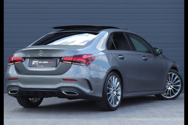 Mercedes-Benz A-Klasse A-Klasse A 250 A250 4Matic AMG Line sedan / sfeerverlichting / pano /carplay