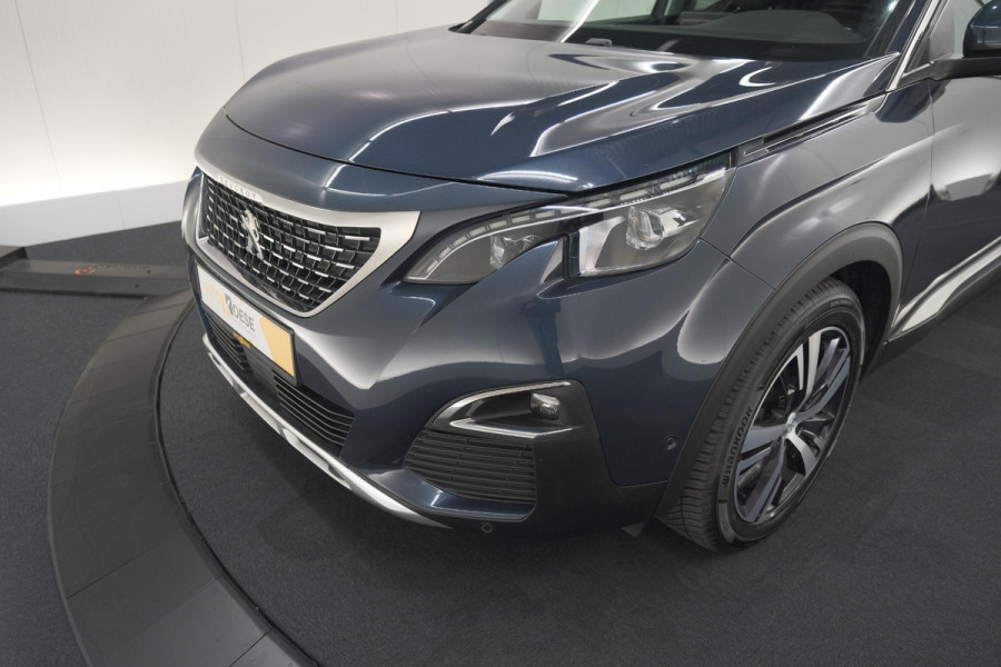 Peugeot 5008 PureTech 130 EAT8 Crossway | Trekhaak | Camera | Navigatie | Apple Carplay