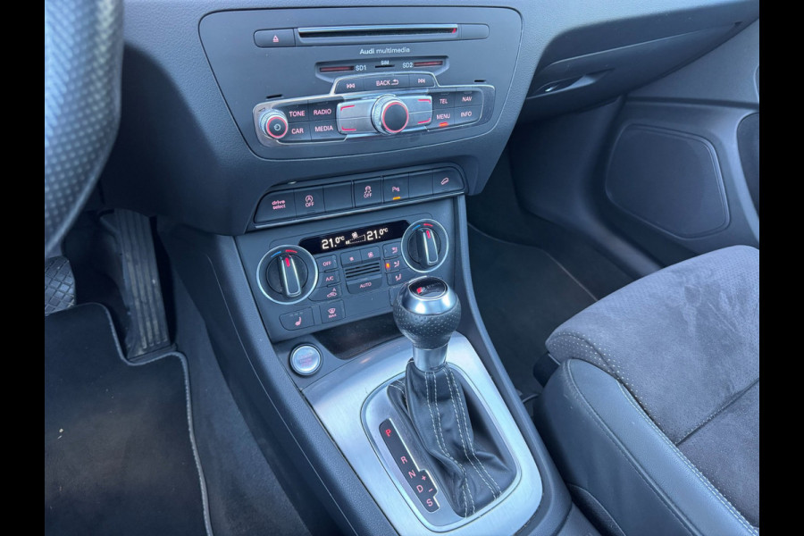 Audi Q3 2.0 TFSI QUATTRO / 3X S-LINE / PANO / KEYLESS / CAMERA / AFN. TREKHAAK / STOELVERW. / LEDER-ALCANTARA / DEALER ONDERH. !