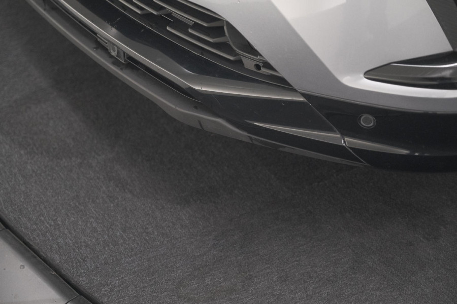Opel Grandland 1.6 Turbo Plug-In Hybrid GS 225 | Adaptieve Cruise Control | Stuurverwarming | Navigatie