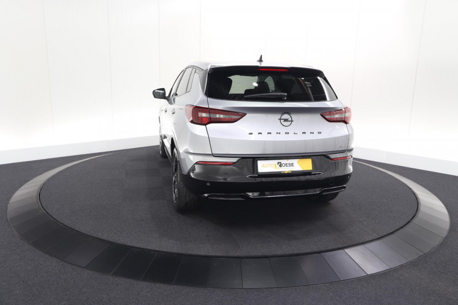 Opel Grandland 1.6 Turbo Plug-In Hybrid GS 225 | Adaptieve Cruise Control | Stuurverwarming | Navigatie