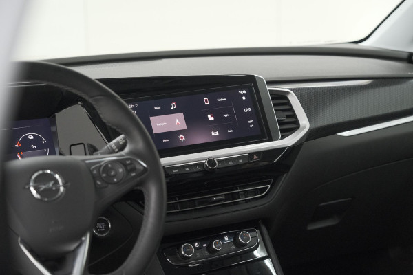 Opel Grandland 1.6 Turbo Plug-In Hybrid GS 225 | Adaptieve Cruise Control | Stuurverwarming | Navigatie