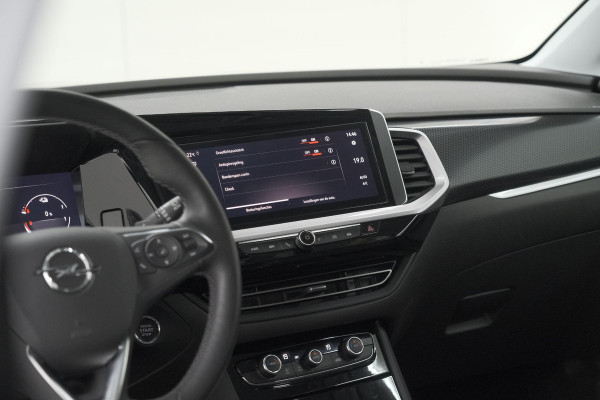 Opel Grandland 1.6 Turbo Plug-In Hybrid GS 225 | Adaptieve Cruise Control | Stuurverwarming | Navigatie