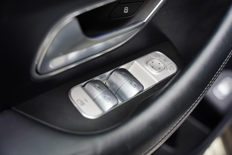 Mercedes-Benz GLS 63 AMG 4-Matic+ / Manufaktur / AMG Ride Control + / Burmester / Panoramadak