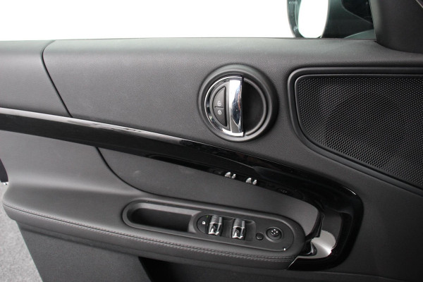 MINI Countryman 1.5 Automaat Cooper Salt Climate Control Lederen bekleding Cruise Control Parkeersensoren V+A Getinte ramen