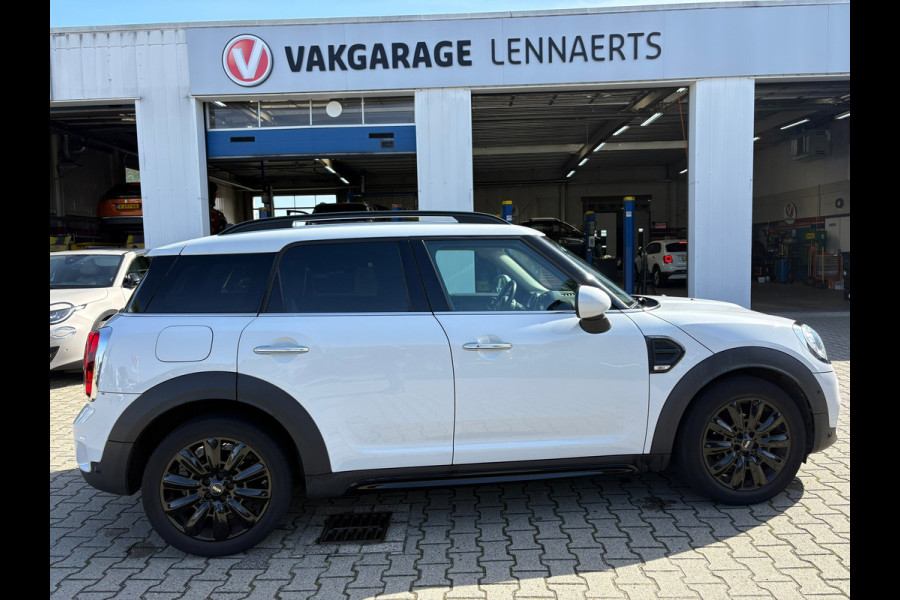 MINI Countryman 1.5 One Chili