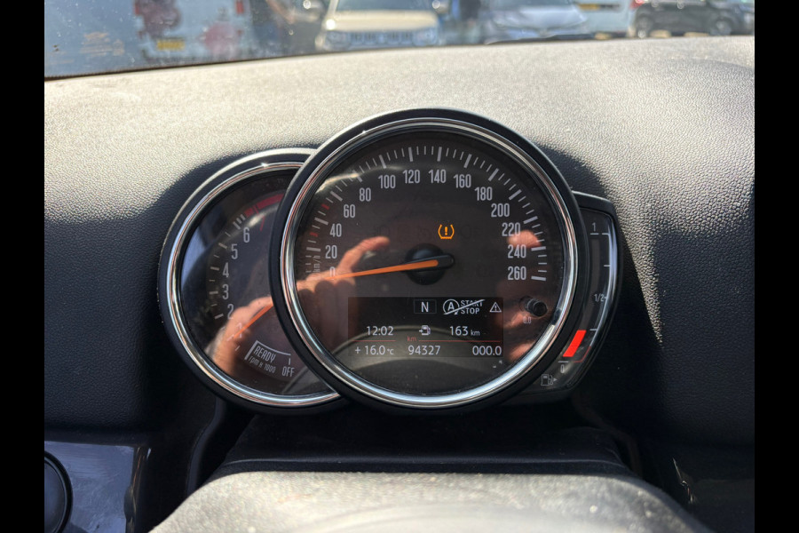MINI Countryman 1.5 One Chili