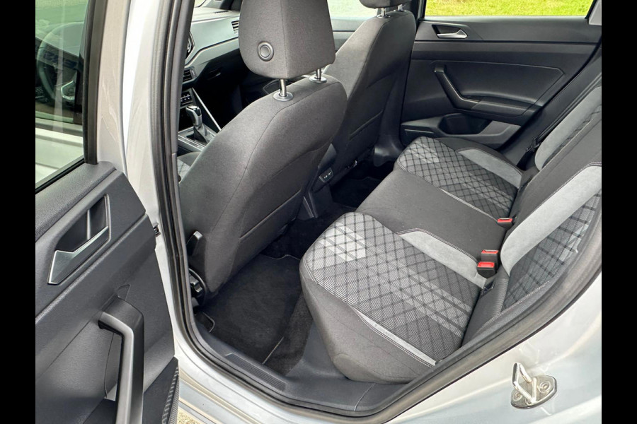 Volkswagen Taigo 1.5 TSI 3X R-Line Business IQ-Lights Panoramadak! Stoelverwarm! 150PK! Dealer onderh!