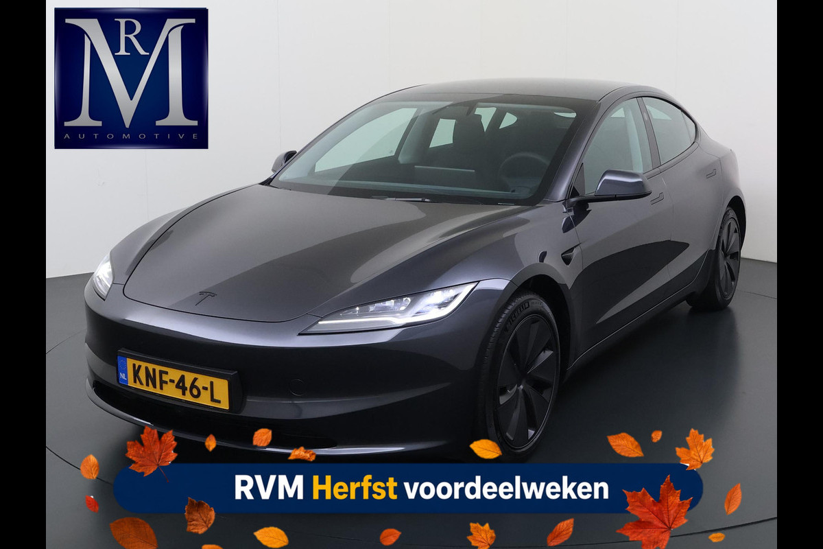 Tesla Model 3 Premium Long Range AWD 78 kWh VAN: 50.900,- VOOR: 47.440,- UW HERFSTVOORDEEL: 3.460,-| 8.000KM!| TESLA GARANTIE T/M 6-2030 OF 80.000KM! ACCU + AANDRIJFLIJN T/M 2034 OF 192.000KM!|