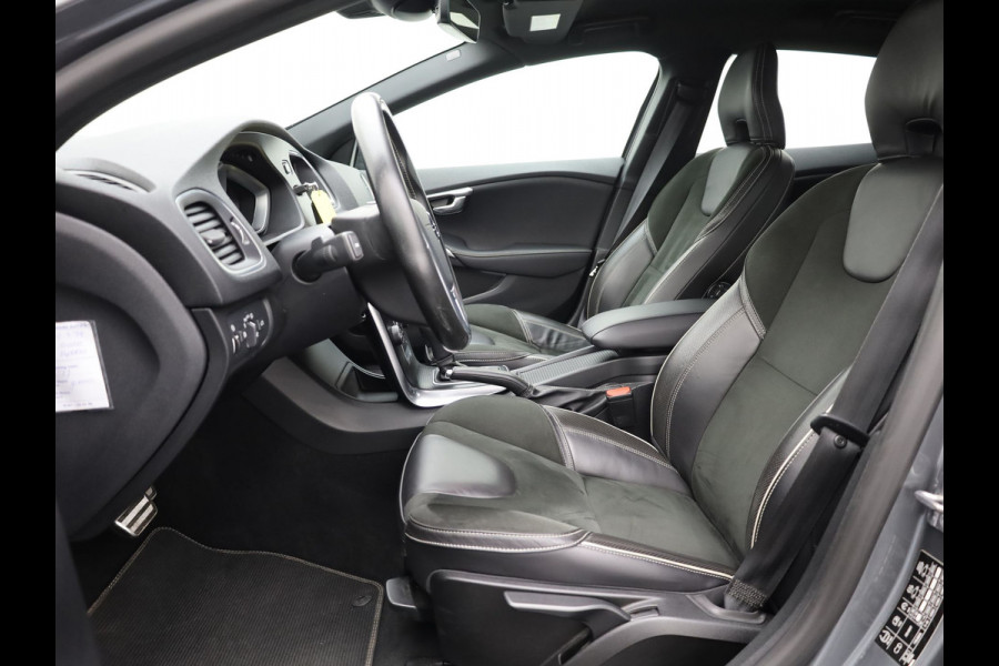 Volvo V40 1.5 T3 R-Design | Stoelverwarming | Navi | Prijs Rijklaar!!