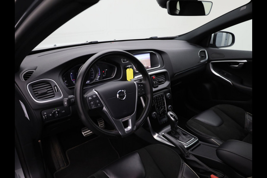Volvo V40 1.5 T3 R-Design | Stoelverwarming | Navi | Prijs Rijklaar!!