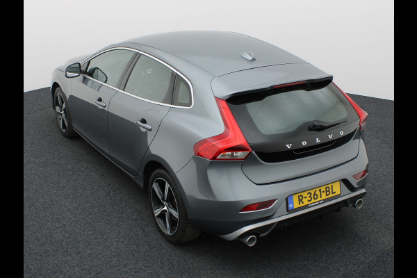 Volvo V40 1.5 T3 R-Design | Stoelverwarming | Navi | Prijs Rijklaar!!