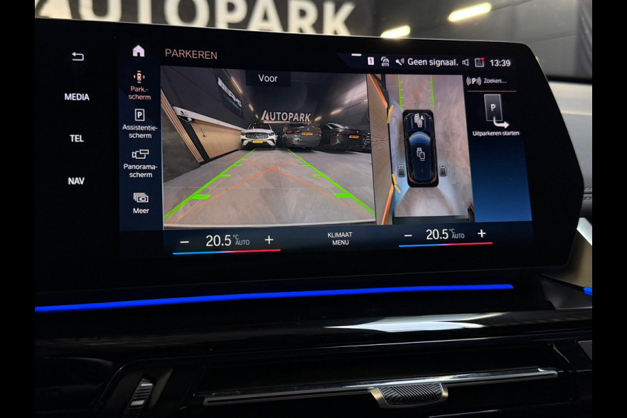 BMW X1 XDrive25e |M-Sport|PANO|HuD|H&K|MASSAGE|360 CAMERA|KEYLESS|21 INCH|PLUG IN HYBRIDE|SFEERVERLICHTING|DEALER ONDERHOUDEN|VOL!
