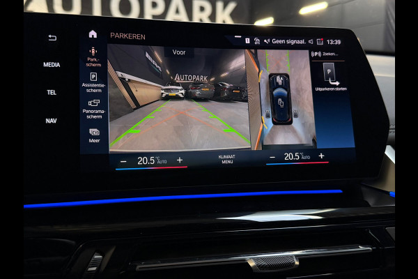 BMW X1 XDrive25e |M-Sport|PANO|HuD|H&K|MASSAGE|360 CAMERA|KEYLESS|21 INCH|PLUG IN HYBRIDE|SFEERVERLICHTING|DEALER ONDERHOUDEN|VOL!