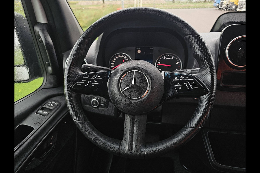 Mercedes-Benz Sprinter 317 1.9 CDI L3H2 Pro Cruise control, Airco, Pdc, Navi, Camera, LED, Carplay, Automaat, Mbux10, Lane-assist, Stoelverwarming, Dodehoek Detectie, Nieuw Model