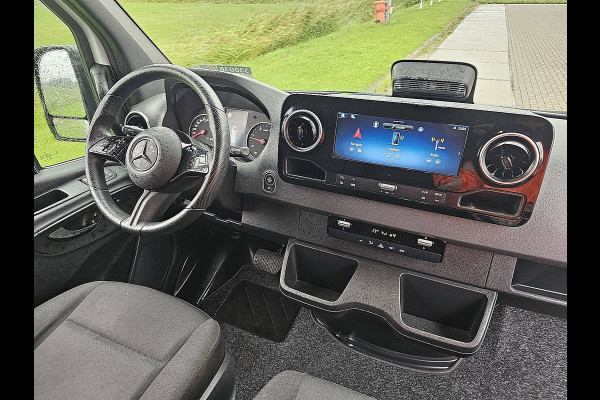Mercedes-Benz Sprinter 317 1.9 CDI L3H2 Pro Cruise control, Airco, Pdc, Navi, Camera, LED, Carplay, Automaat, Mbux10, Lane-assist, Stoelverwarming, Dodehoek Detectie, Nieuw Model