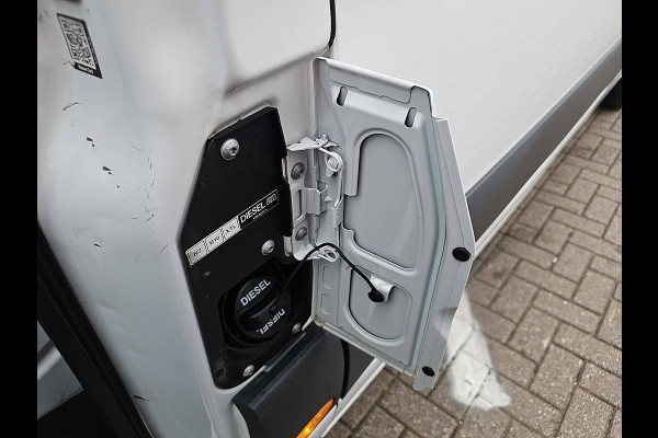 Mercedes-Benz Sprinter 317 1.9 CDI L3H2 Pro Cruise control, Airco, Pdc, Navi, Camera, LED, Carplay, Automaat, Mbux10, Lane-assist, Stoelverwarming, Dodehoek Detectie, Nieuw Model