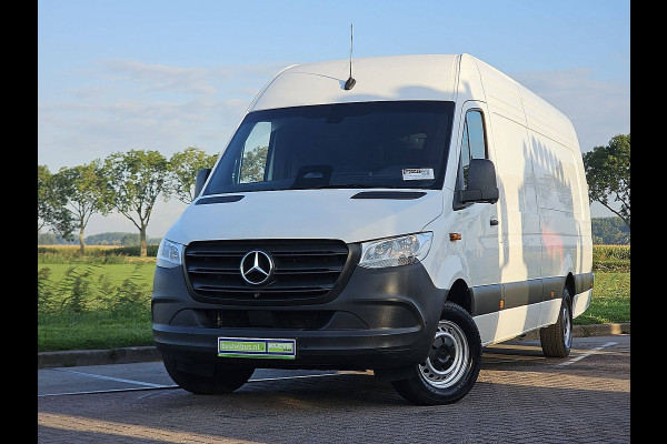 Mercedes-Benz Sprinter 317 1.9 CDI L4H2 Base Cruise control, Airco, Pdc, Navi, Camera, Lane-assist, Stoelverwarming, Dodehoek detectie