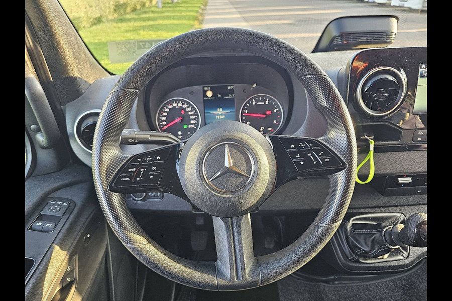 Mercedes-Benz Sprinter 317 1.9 CDI L4H2 Base Cruise control, Airco, Pdc, Navi, Camera, Lane-assist, Stoelverwarming, Dodehoek detectie