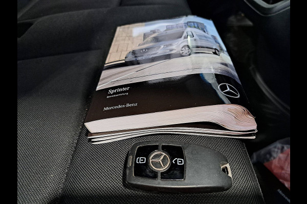 Mercedes-Benz Sprinter 317 1.9 CDI L4H2 Base Cruise control, Airco, Pdc, Navi, Camera, Lane-assist, Stoelverwarming, Dodehoek detectie