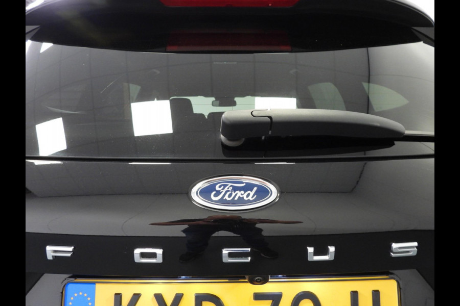 Ford FOCUS Wagon 1.0 EcoBoost Hybrid ST Line NAVI/CAMERA/ADAPT.CRUISE/LED/17"LMV!