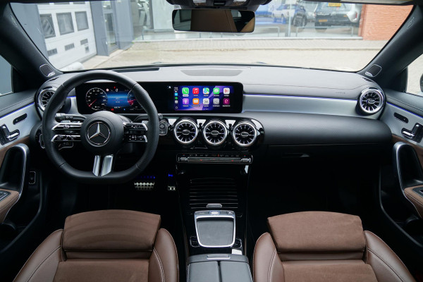 Mercedes-Benz CLA-Klasse Shooting Brake AMG Facelift *INCL. BTW* + BURMESTER / HEAD-UP / PANO / 360 CAMERA / MEMORY