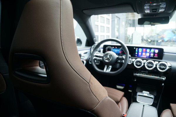 Mercedes-Benz CLA-Klasse Shooting Brake AMG Facelift *INCL. BTW* + BURMESTER / HEAD-UP / PANO / 360 CAMERA / MEMORY