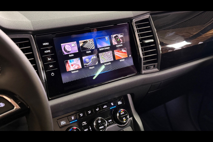 Škoda Kodiaq 1.5 TSI Sportline Business ACT Laurin & Klement| Sfeerverlichting | Camera | Carplay | Pano | Stoelverwarming