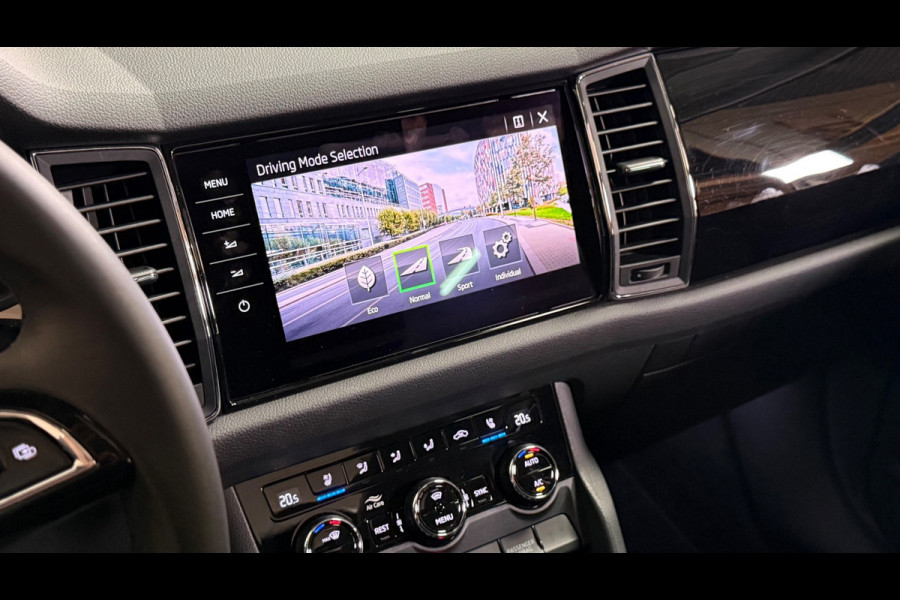 Škoda Kodiaq 1.5 TSI Sportline Business ACT Laurin & Klement| Sfeerverlichting | Camera | Carplay | Pano | Stoelverwarming