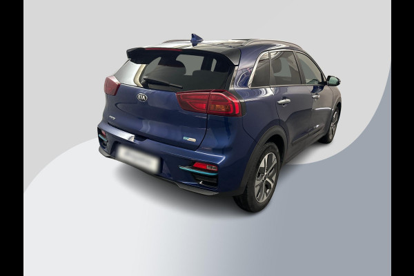 Kia e-Niro DynamicLine 64 kWh | SOH 97% | Navigatie | Premium Audio | Dealer Onderhouden |