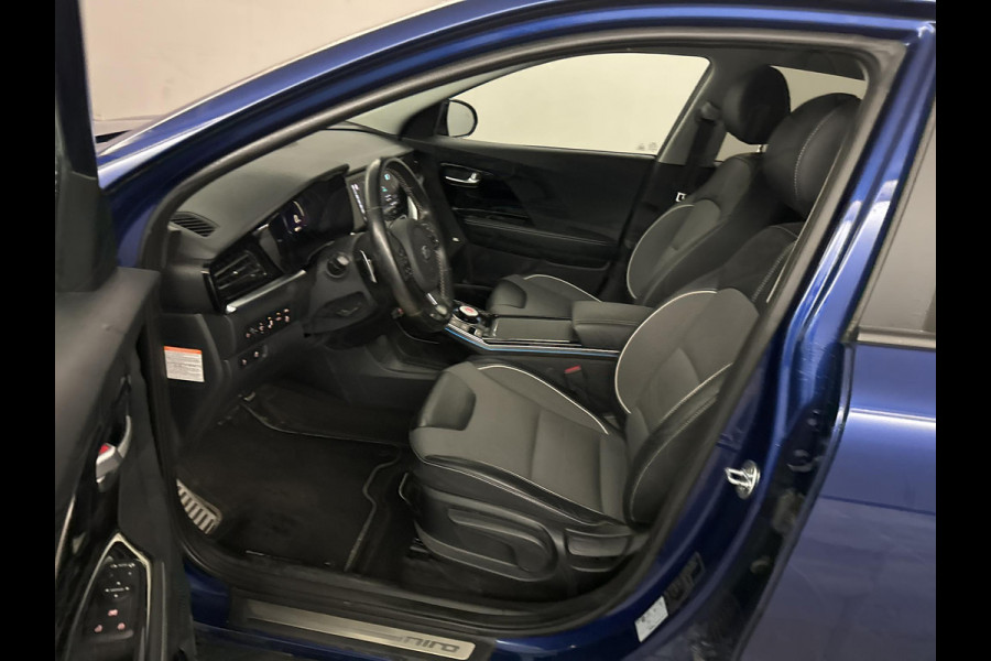 Kia e-Niro DynamicLine 64 kWh | SOH 97% | Navigatie | Premium Audio | Dealer Onderhouden |