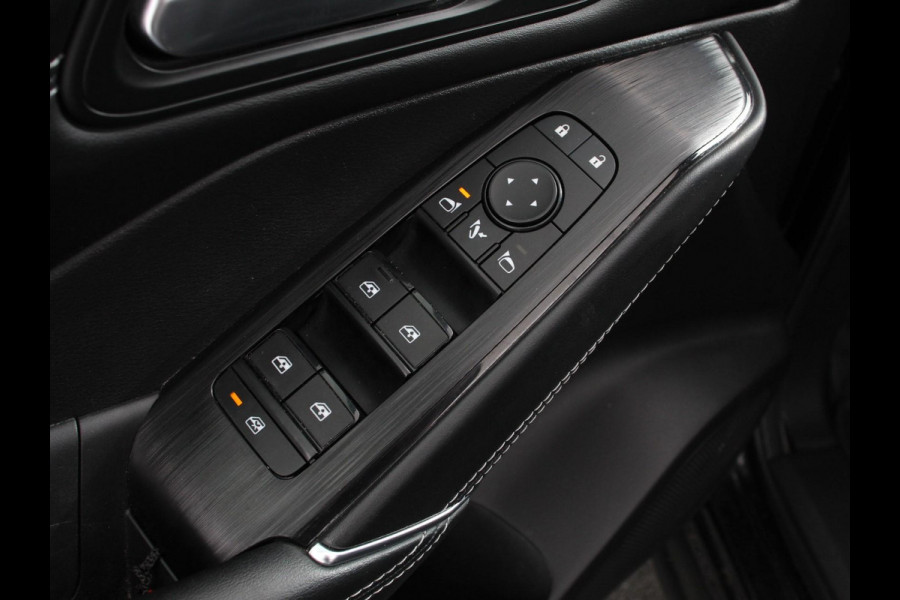 Nissan QASHQAI 1.3 MHEV Xtronic N-Connecta Navigatie Climate Control Camera 360 Led Verwarmde voorstoelen Stuurwiel verwarmd Adaptieve Cruise Control Lichtmetalen Velgen