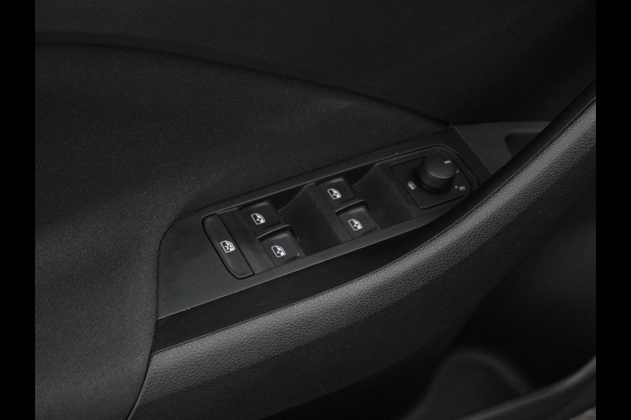 Škoda Kamiq 1.0 TSI 110pk DSG Dynamic Navigatie Apple Carplay/Android Auto Camera Adaptive Cruise Control Stoelverwarming Ledverlichting