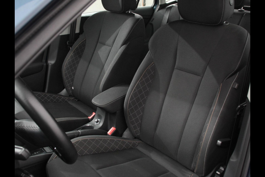 Škoda Kamiq 1.0 TSI 110pk DSG Dynamic Navigatie Apple Carplay/Android Auto Camera Adaptive Cruise Control Stoelverwarming Ledverlichting