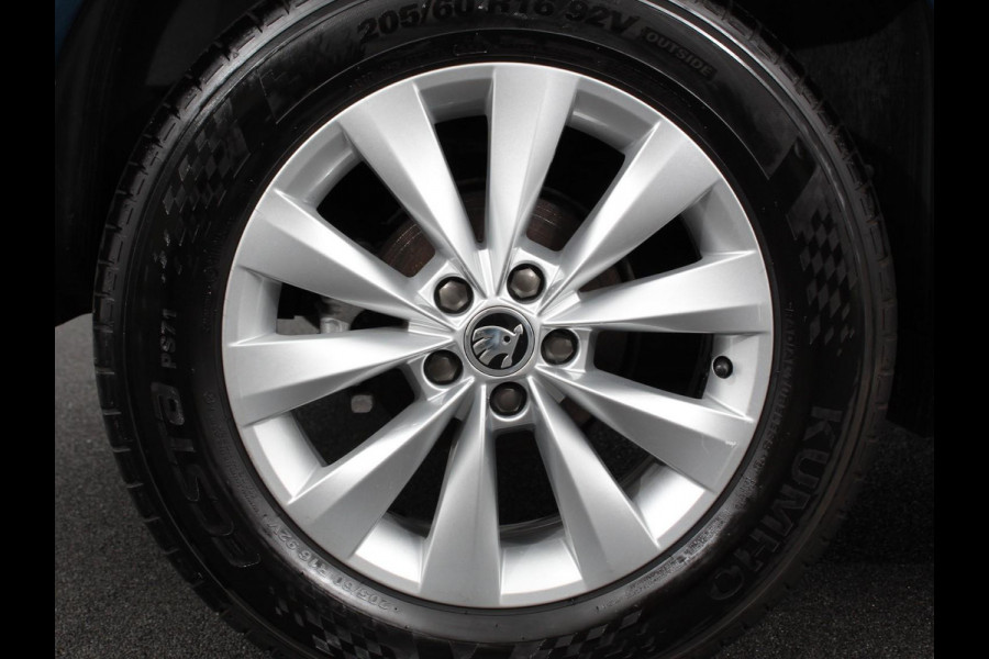 Škoda Kamiq 1.0 TSI 110pk DSG Dynamic Navigatie Apple Carplay/Android Auto Camera Adaptive Cruise Control Stoelverwarming Ledverlichting