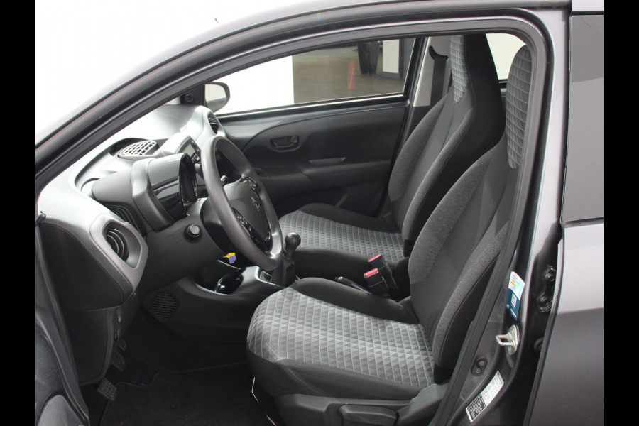 Peugeot 108 1.0 e-VTi Active Airco Bluetooth USB Led 5 deurs!