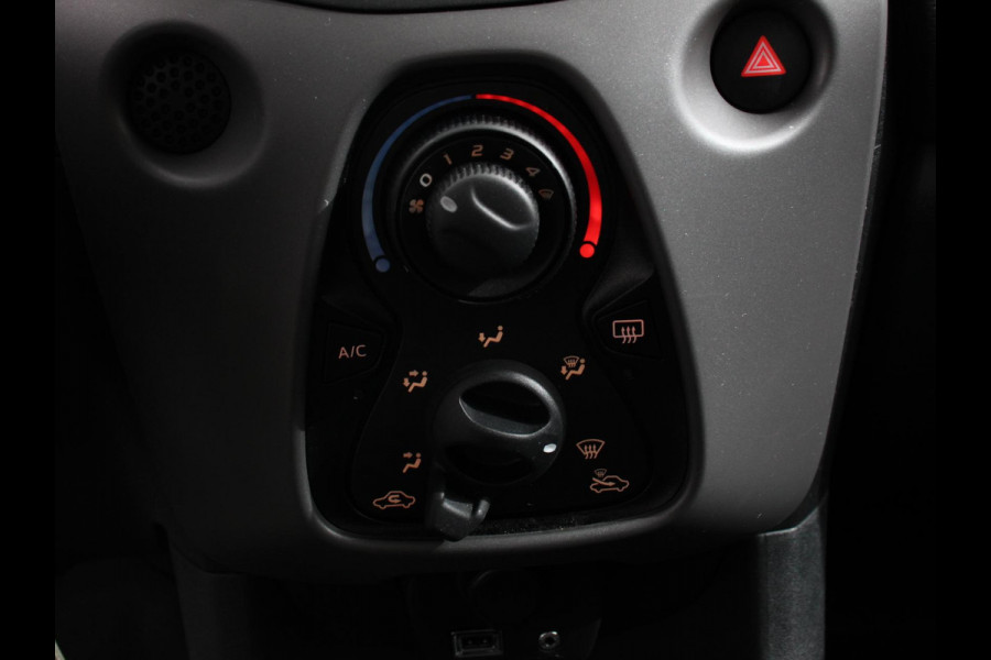 Peugeot 108 1.0 e-VTi Active Airco Bluetooth USB Led 5 deurs!