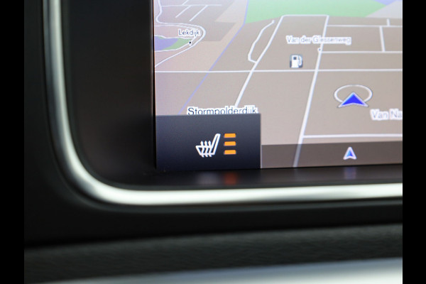 Volvo V40 1.5 T3 R-Design | Stoelverwarming | Navi | Prijs Rijklaar!!