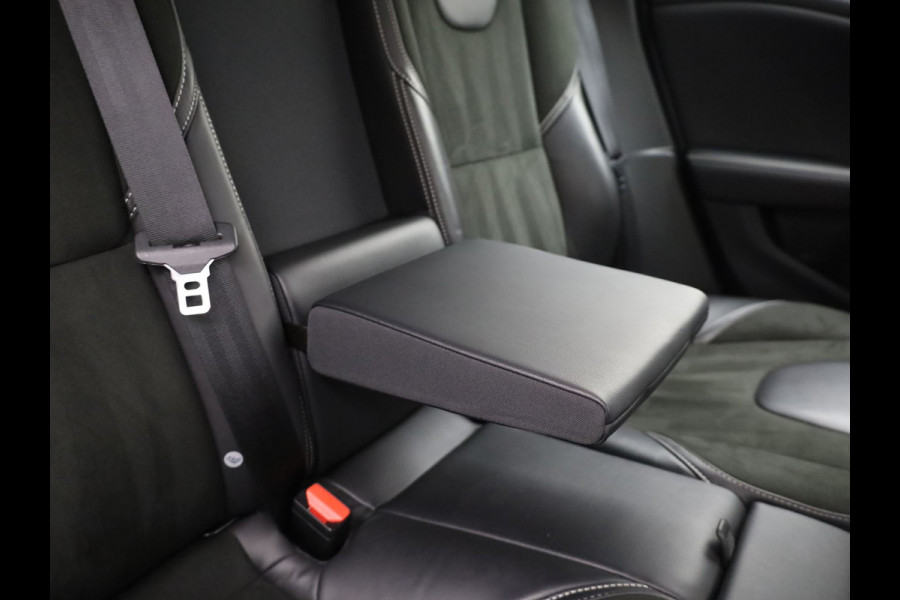 Volvo V40 1.5 T3 R-Design | Stoelverwarming | Navi | Prijs Rijklaar!!