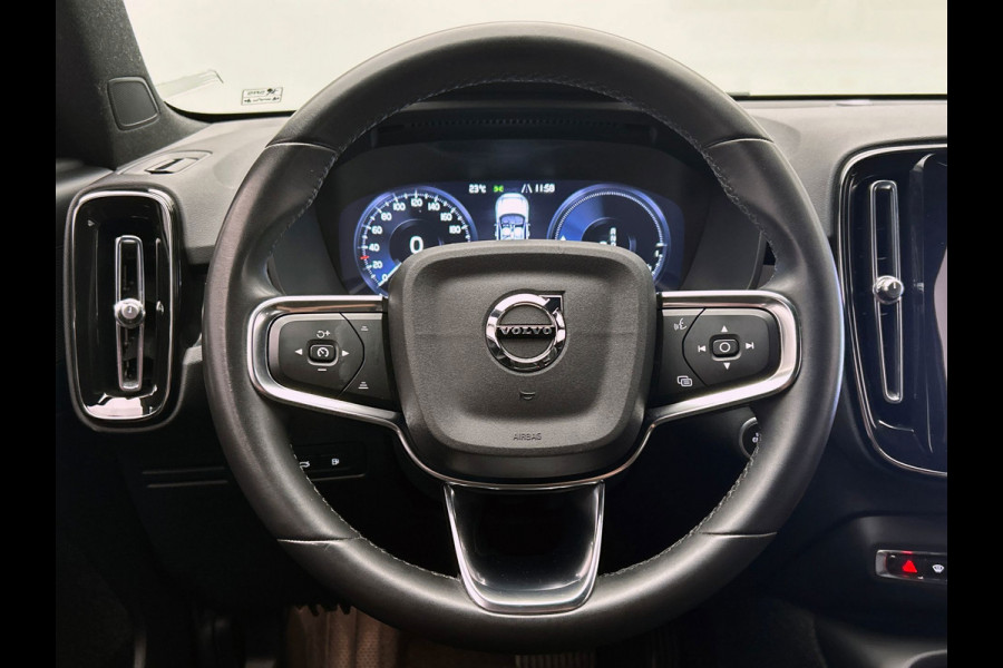 Volvo XC40 1.5 T4 Plug-in hybrid I Achteruitrijcamera I Alcantara I Keyless I Electr. klep.