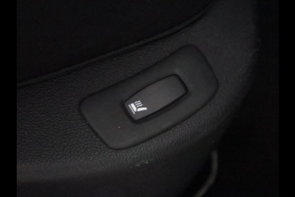 Renault Clio Estate 0.9 TCe Bose | Cruise control | Navigatie | Bluetooth | Bose Premium Audio |