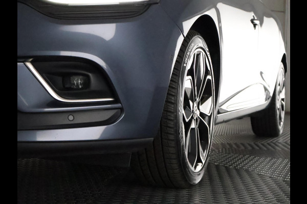 Renault Clio Estate 0.9 TCe Bose | Cruise control | Navigatie | Bluetooth | Bose Premium Audio |
