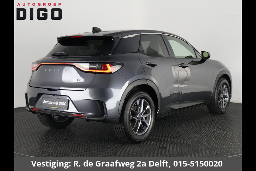 Lexus LBX 1.5 Business Line 2WD | Dodehoek detectie | Stuur- & Stoelverwarming | Navigatie | Parkeersensoren |