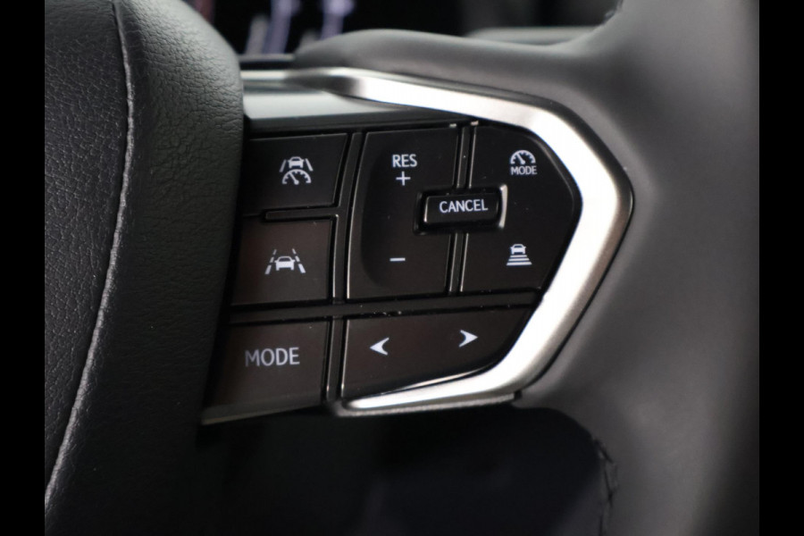 Lexus LBX 1.5 Business Line 2WD | Dodehoek detectie | Stuur- & Stoelverwarming | Navigatie | Parkeersensoren |