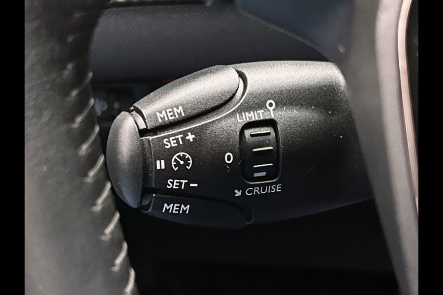 Peugeot 208 1.2 PureTech Active | Apple/Carplay | Navigatie | Cruise/Control | Climate/Control