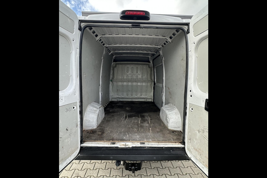 Peugeot Boxer 2.2 BlueHDi 120 L2H2 Airco|Navi|Camera|Trekhaak