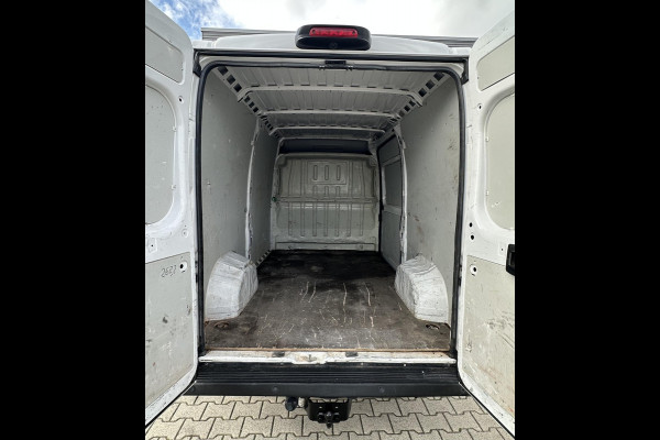 Peugeot Boxer 2.2 BlueHDi 120 L2H2 Airco|Navi|Camera|Trekhaak