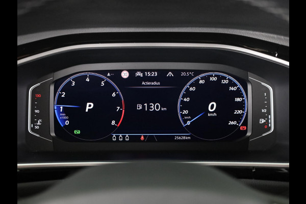 Volkswagen T-Roc 1.5 TSI R-Line 150 PK | Automaat (DSG) | Parkeersensoren Led | Keyless entry