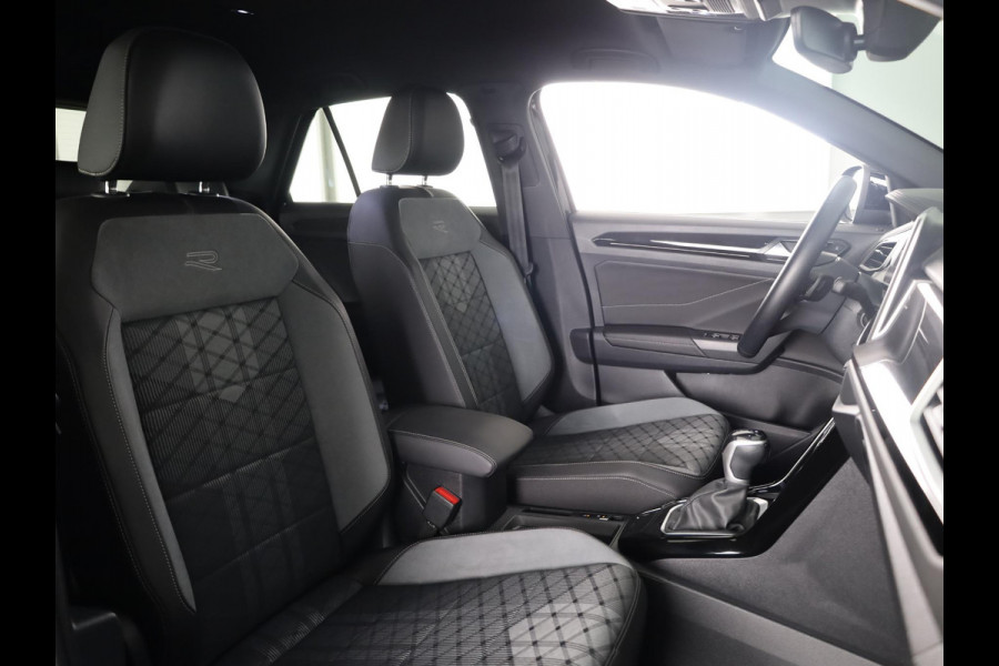 Volkswagen T-Roc 1.5 TSI R-Line 150 PK | Automaat (DSG) | Parkeersensoren Led | Keyless entry